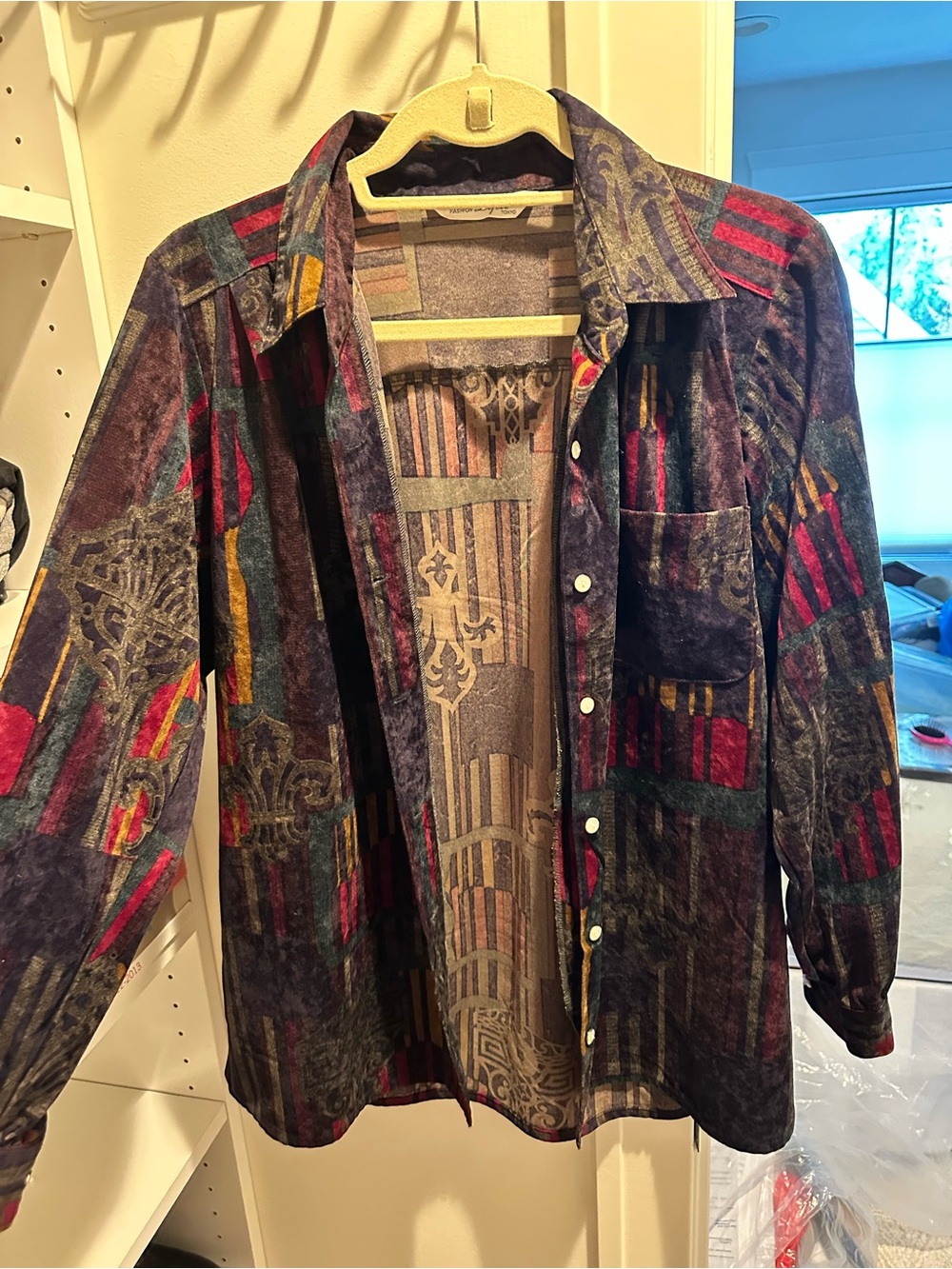 Vintage-Inspired Multicolor Button-Up Shirt